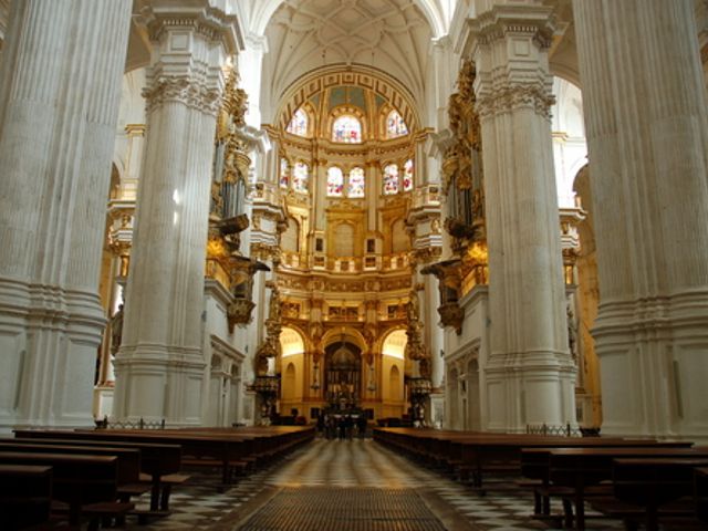 Nave central de la Catedral de Granada