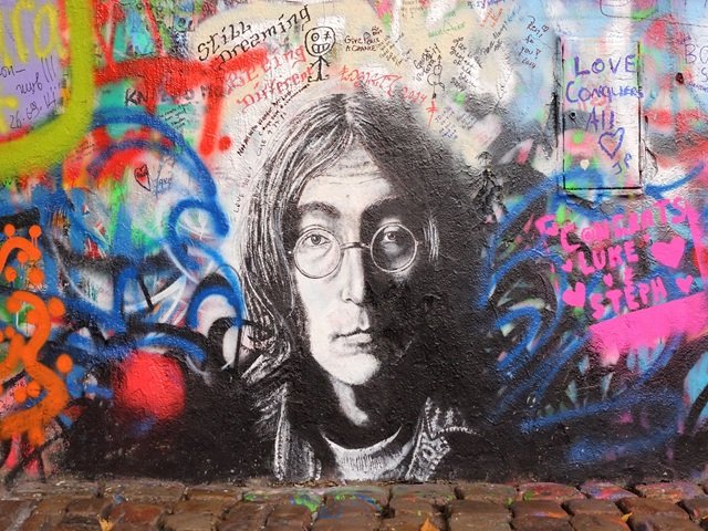 Praga - Muro John Lennon