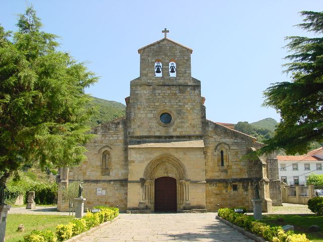 Santoña - Iglesia Santa Maria Puerto
