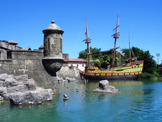 Sevilla - Isla Mágica - Piratas